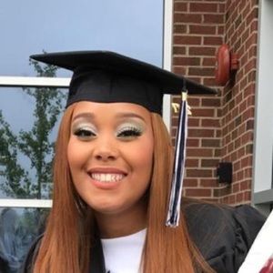 Meet your Posher, Ashlee